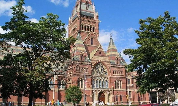 上海樂(lè)亦思揭秘美本申請(qǐng)十大常見(jiàn)誤區(qū)!超九成申請(qǐng)者都踩過(guò)坑!